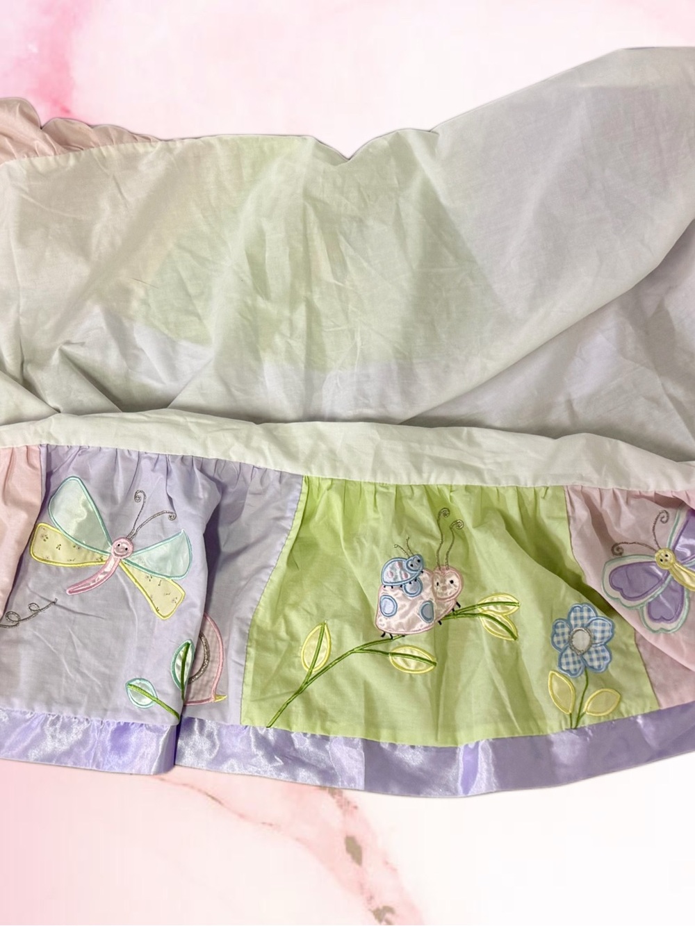 Vintage 1900’s/2000’s Children's Pastel Patchwork Bed/Crib Skirt